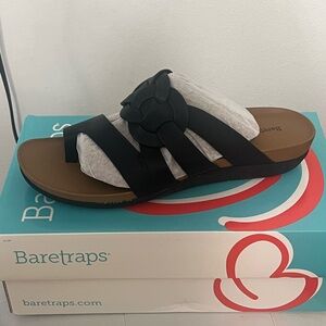 BareTraps Black Comfort Sandals